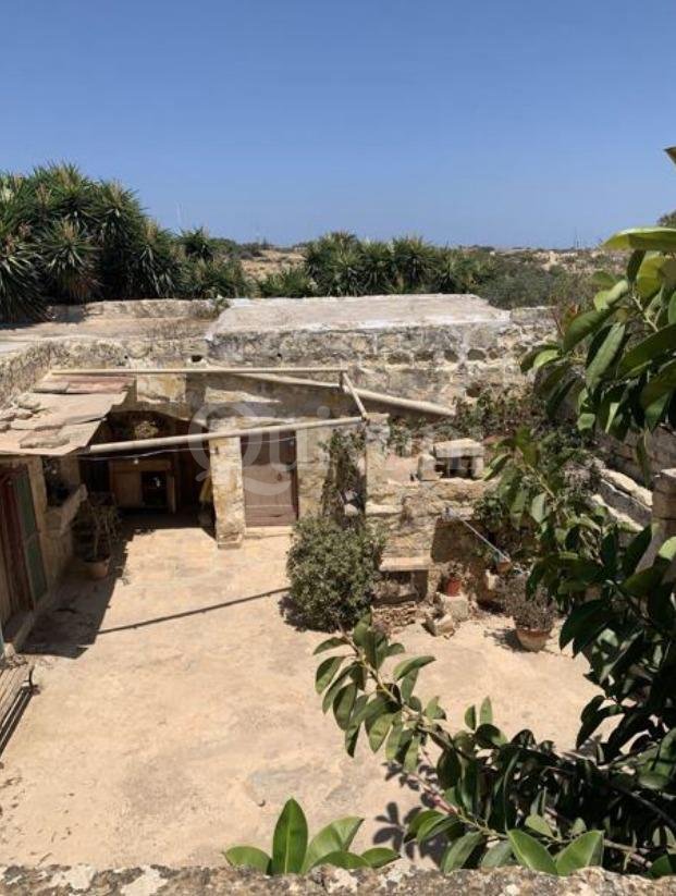 Zabbar, Unconverted, Farmhouse