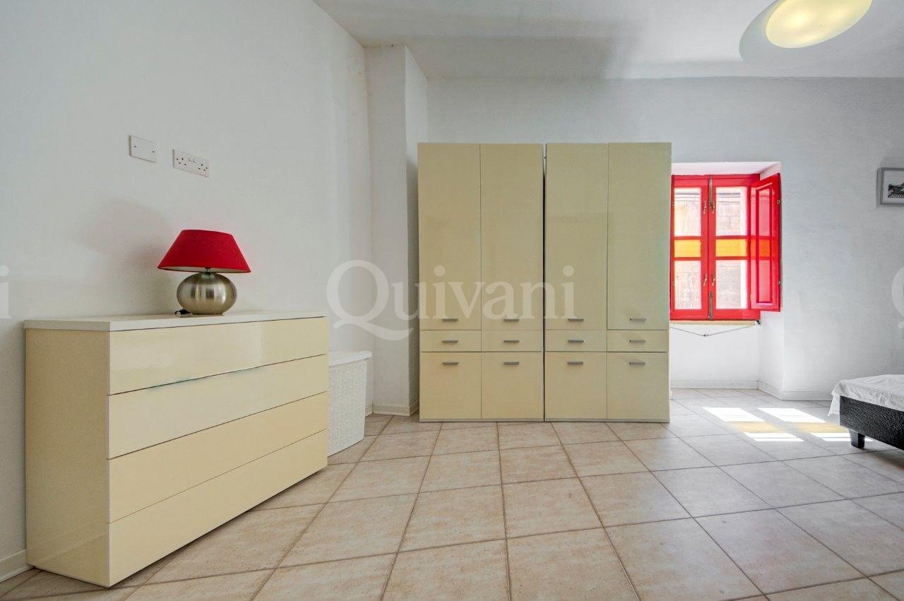 Furnished Town House