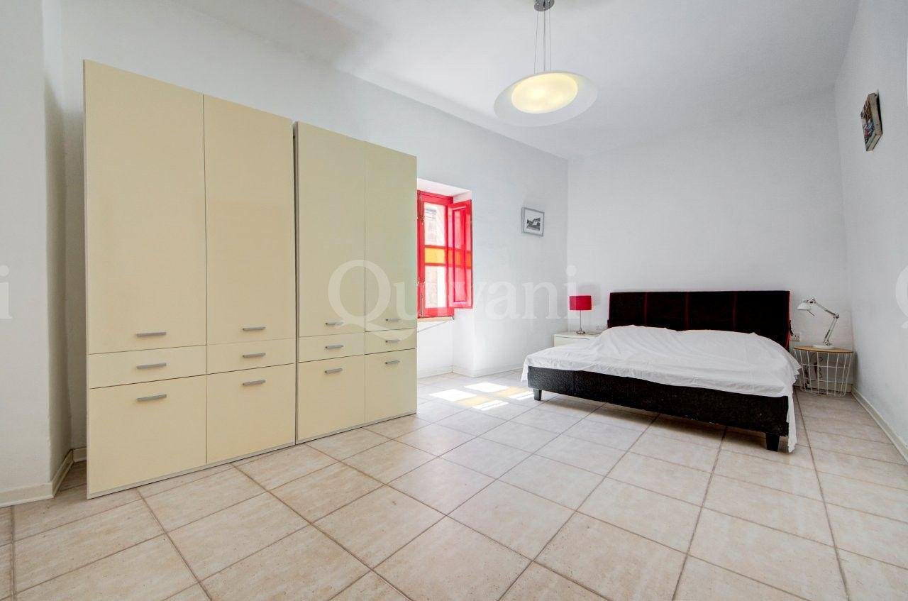 Furnished Town House