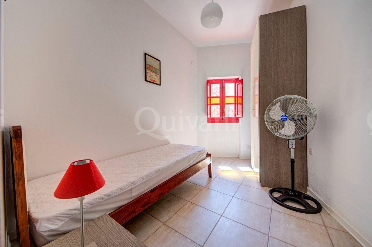 Furnished Town House