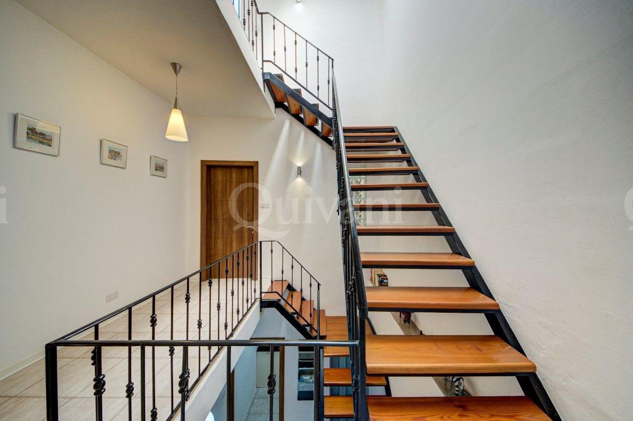 Furnished Town House
