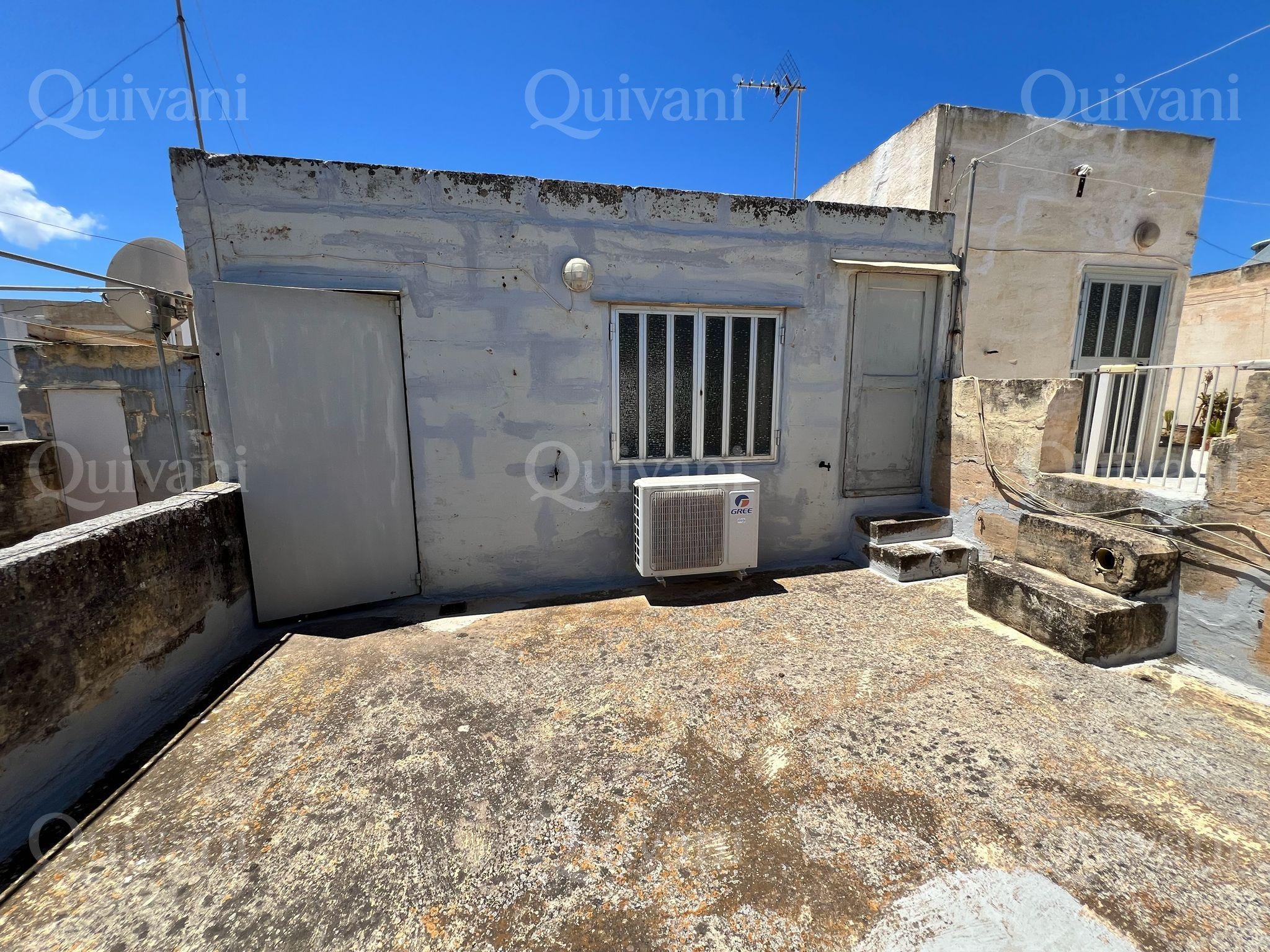 Zabbar older type Townhouse