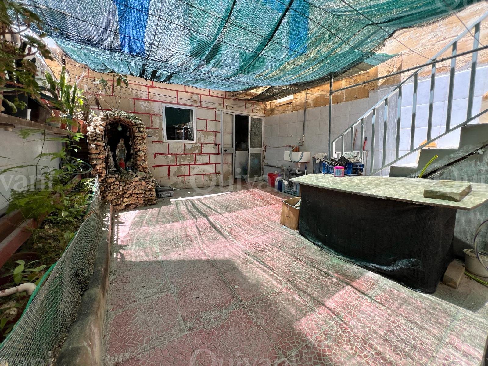 Zabbar older type Townhouse