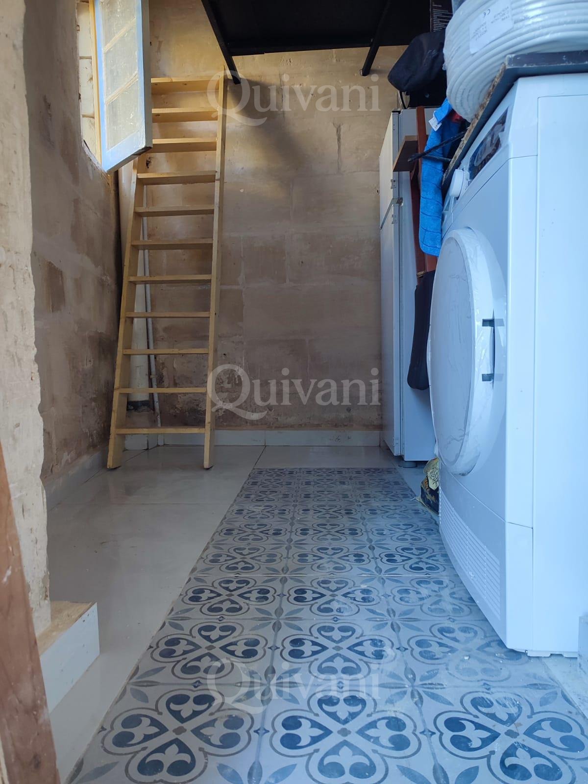 Cospicua Studio Maisonette