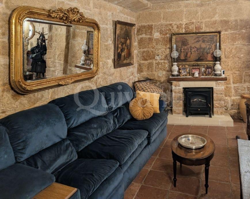 Magnificent House of Character in the heart of Qrendi