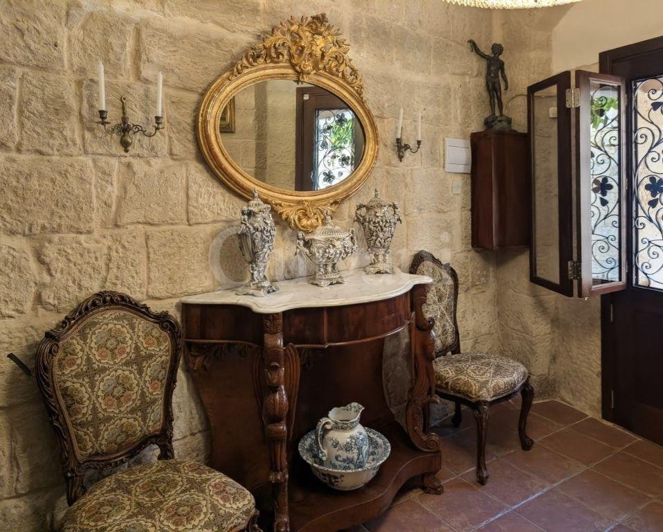 Magnificent House of Character in the heart of Qrendi