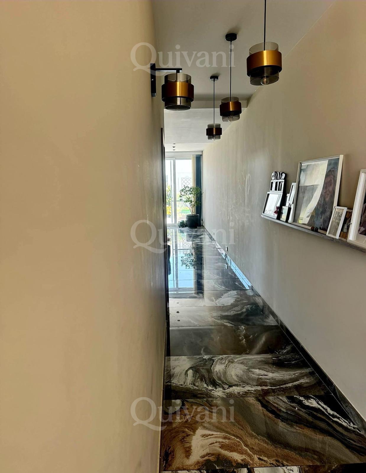 Lija, Penthouse