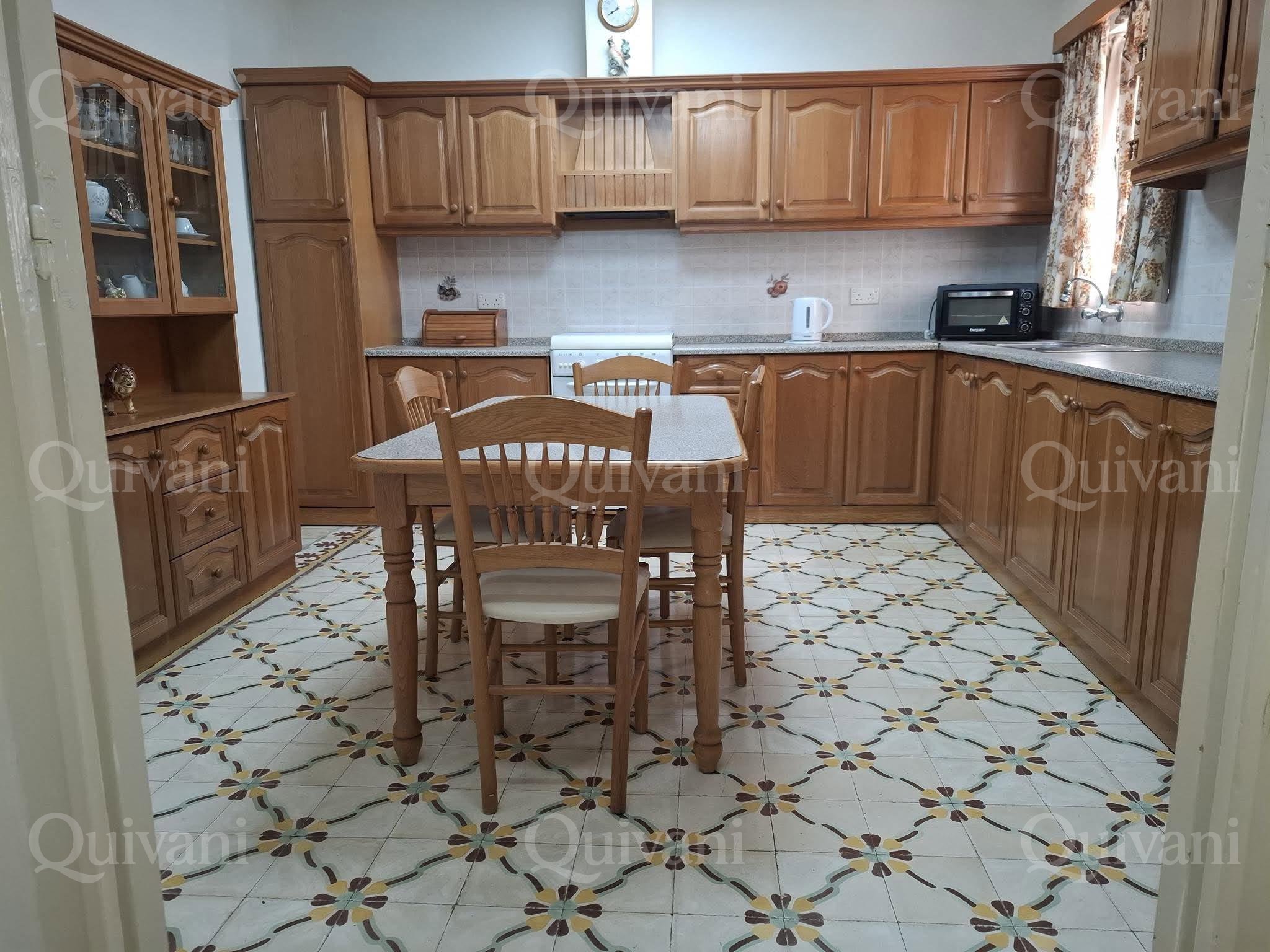 Birkirkara, Furnished, Maisonette
