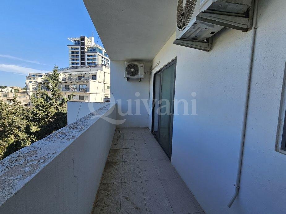 St Julians Furnished Apartment + Terraces