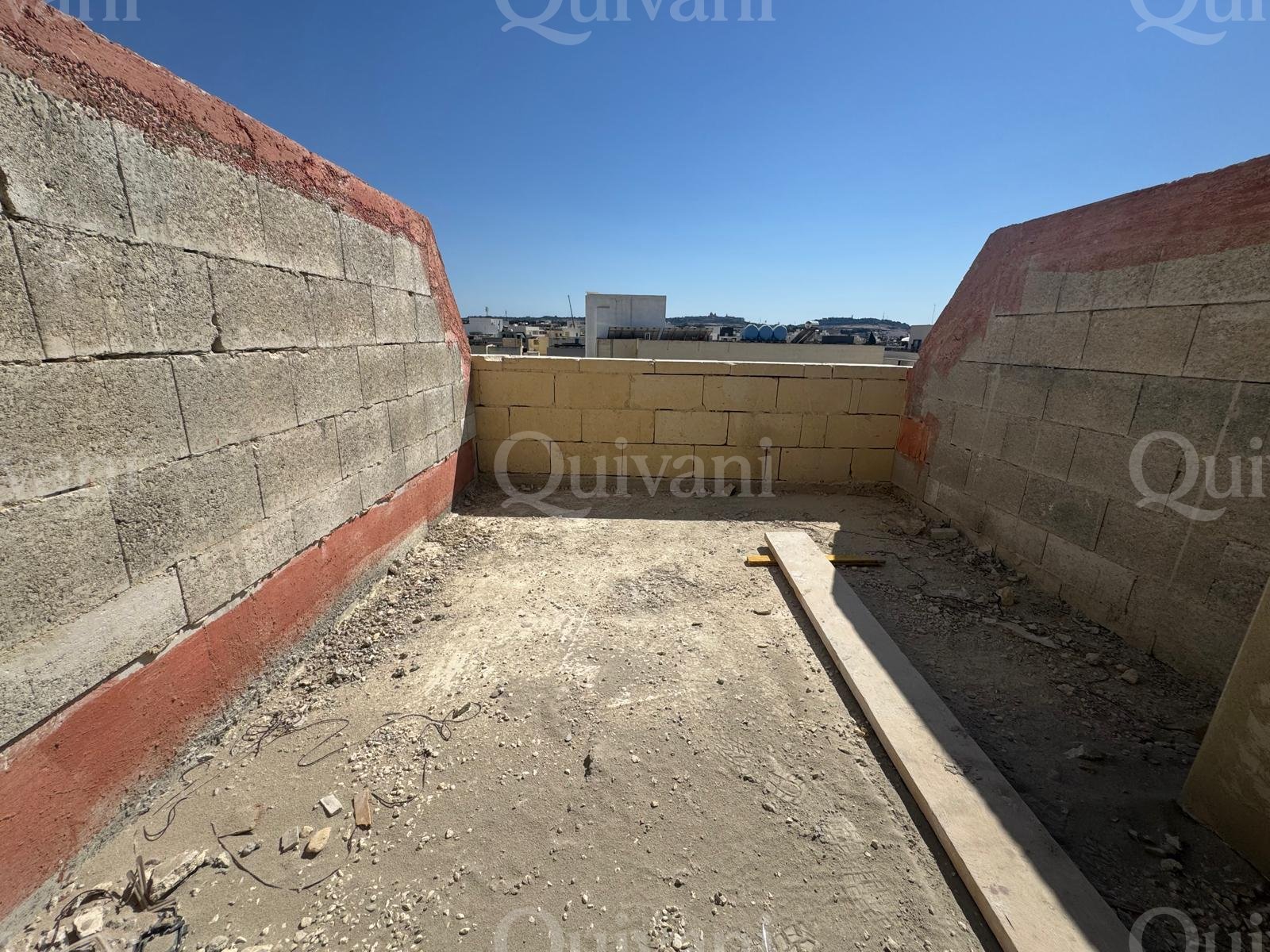 One Bedroom Apartment In Mosta Including Own Airspace