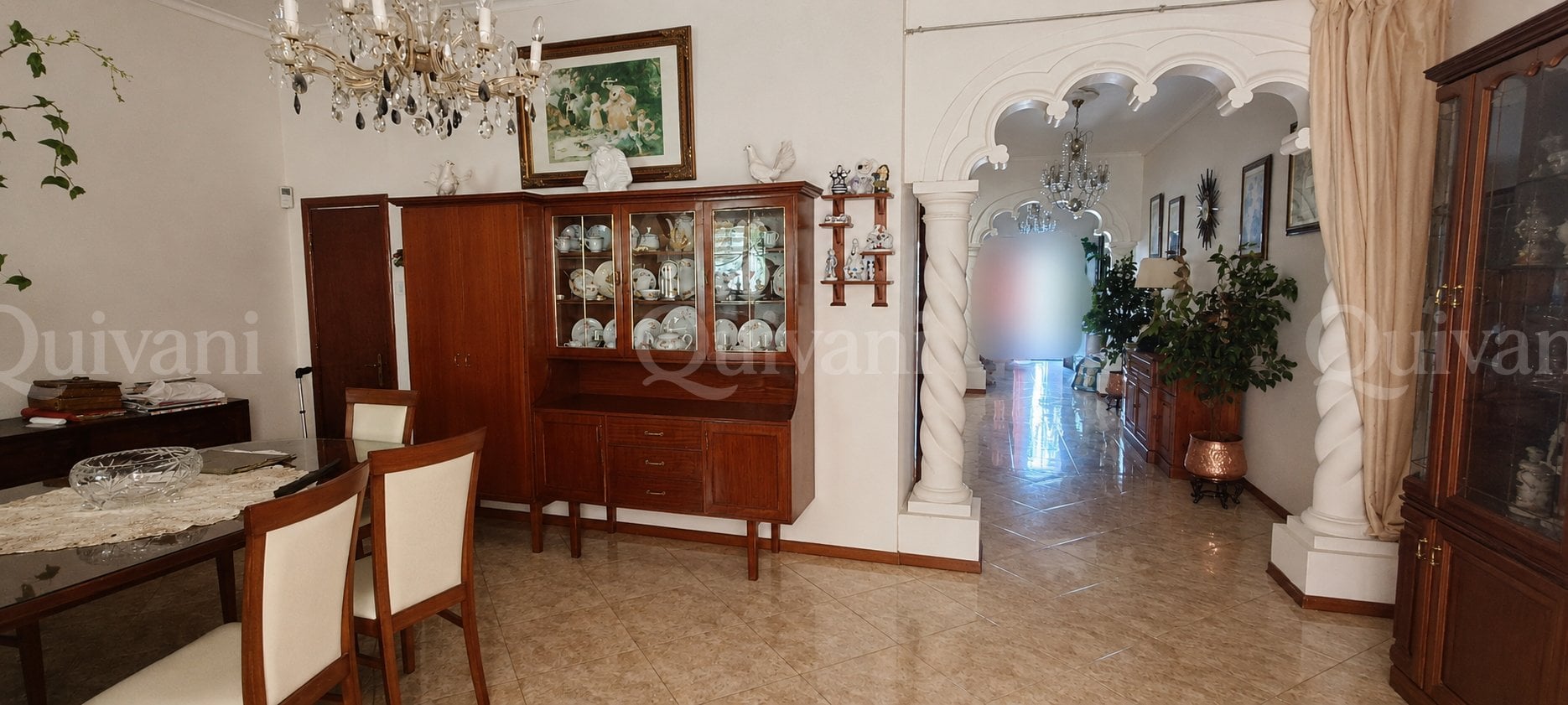 Fgura Terraced House + 1-Car Garage