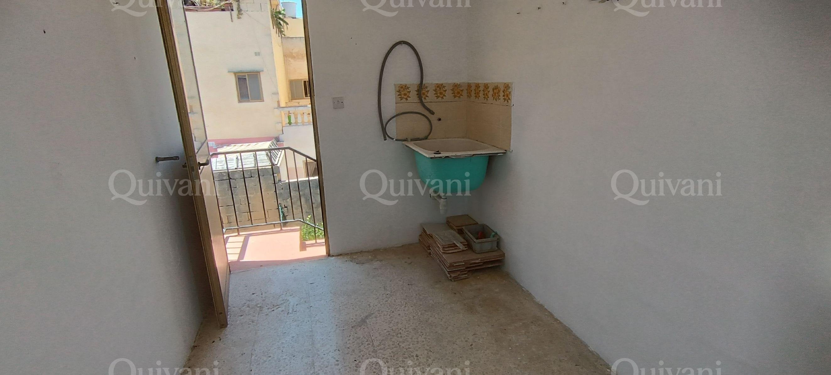 Fgura Terraced House + 1-Car Garage