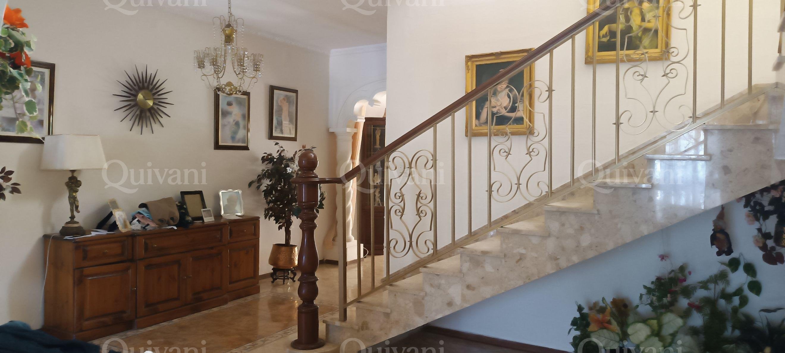 Fgura Terraced House + 1-Car Garage