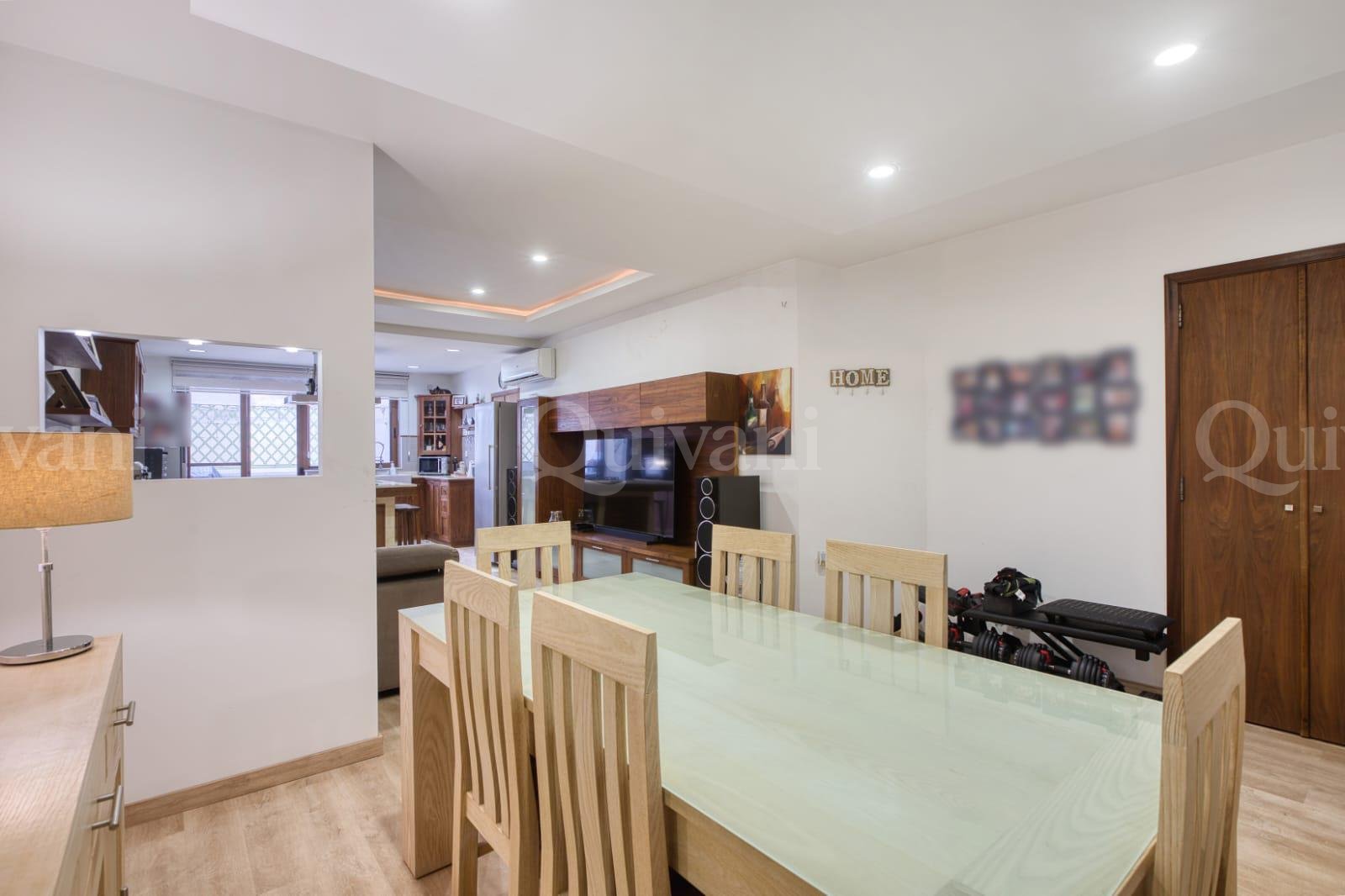 Furnished First Floor Maisonette with one car garage