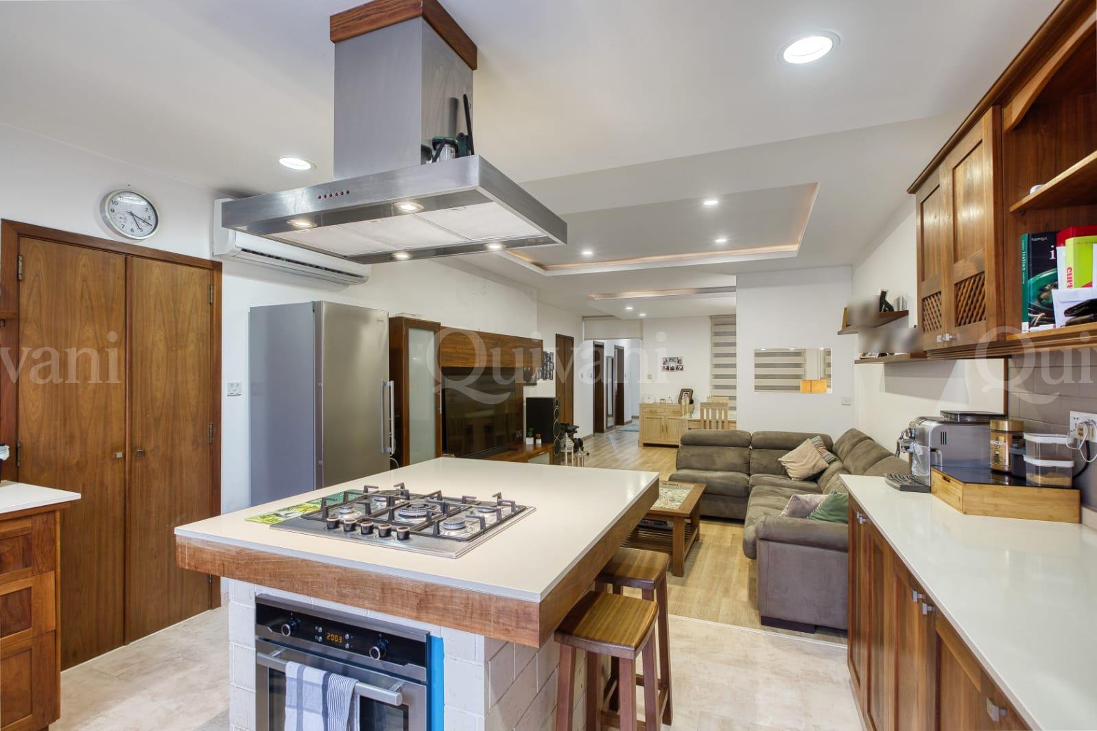 Furnished First Floor Maisonette with one car garage