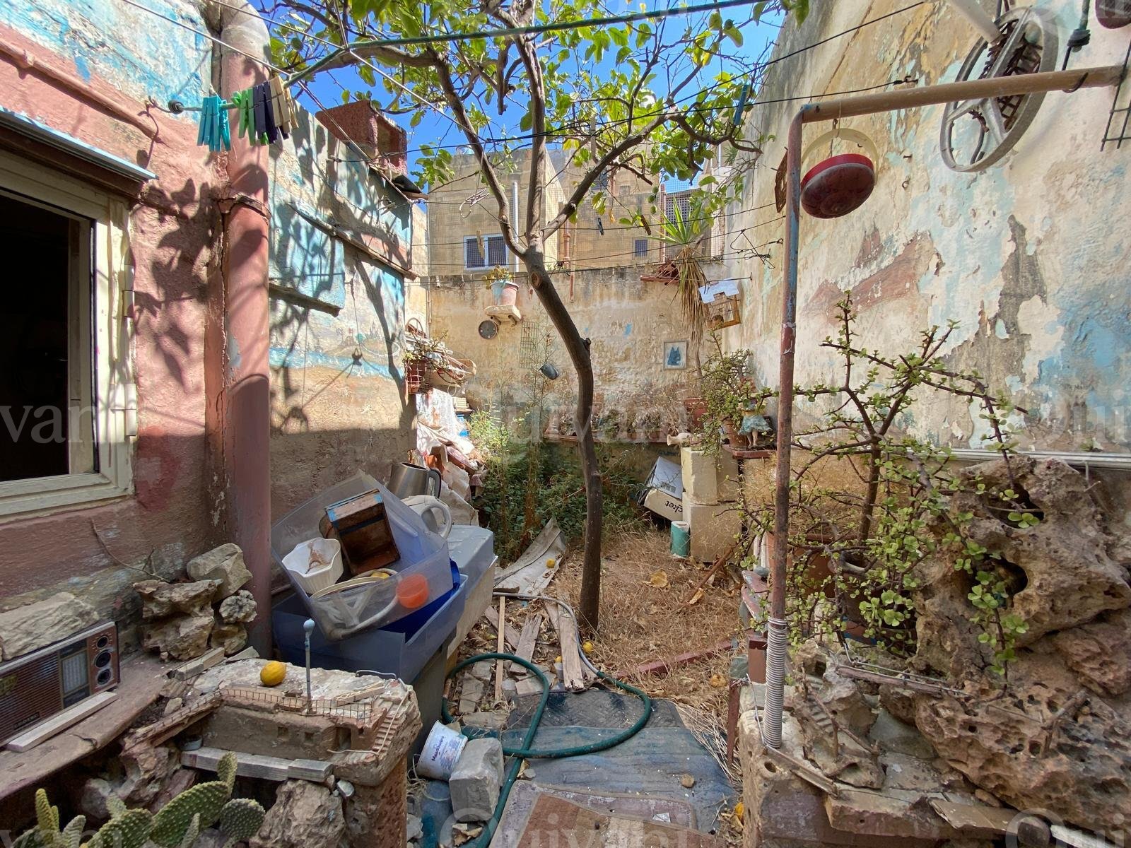 Unconverted Townhouse
