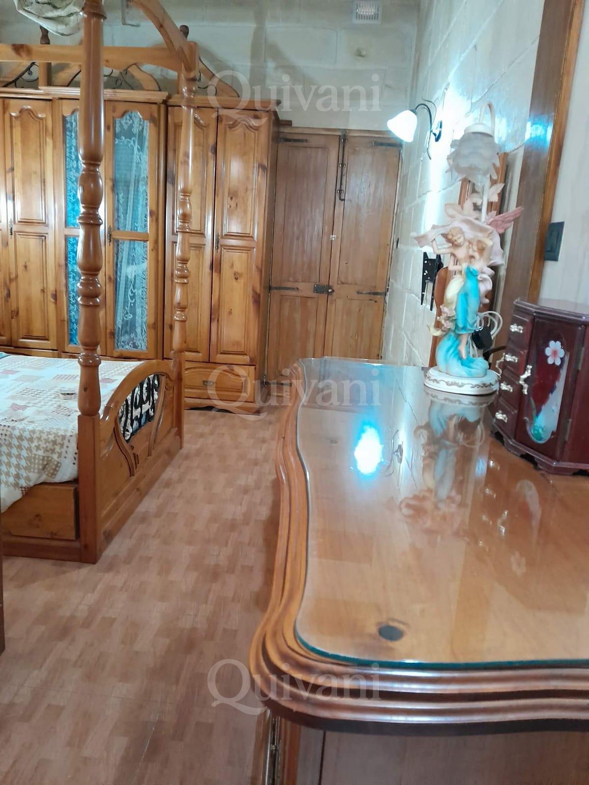 Paola, Furnished, Townhouse