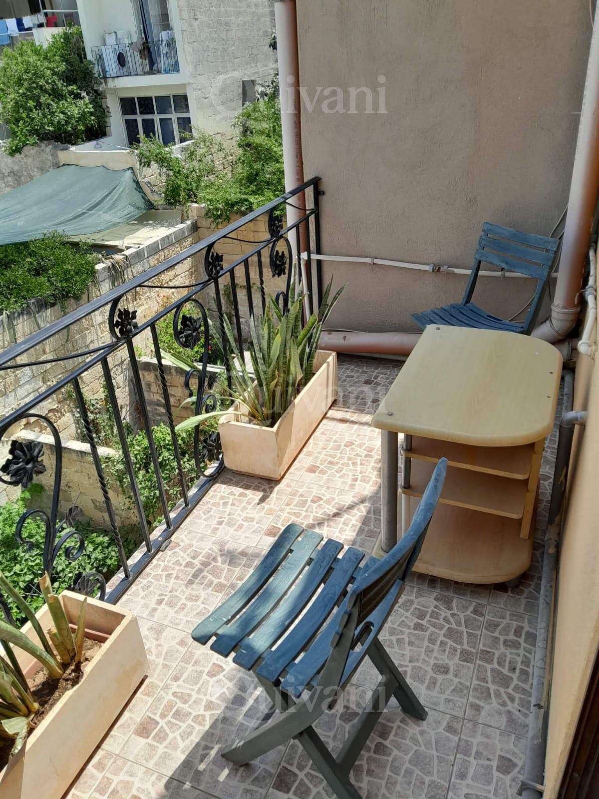 Paola, Furnished, Townhouse