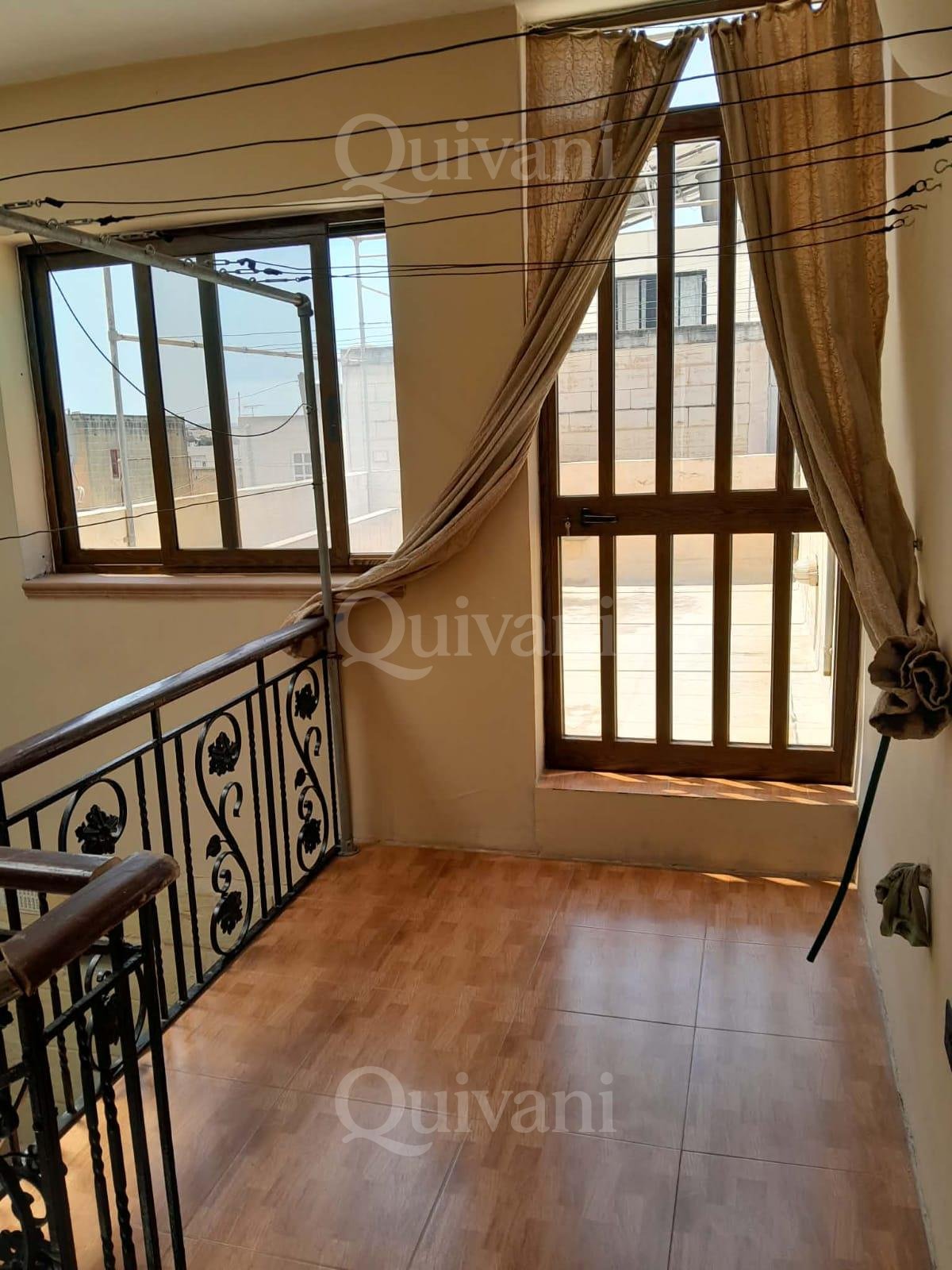 Paola, Furnished, Townhouse