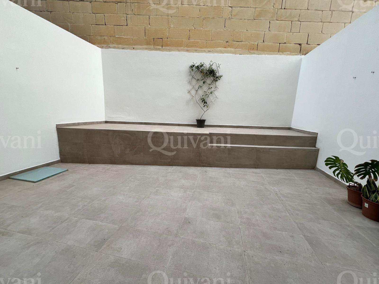 St Julian's Furnished Three Bedroom Elevated Maisonnette