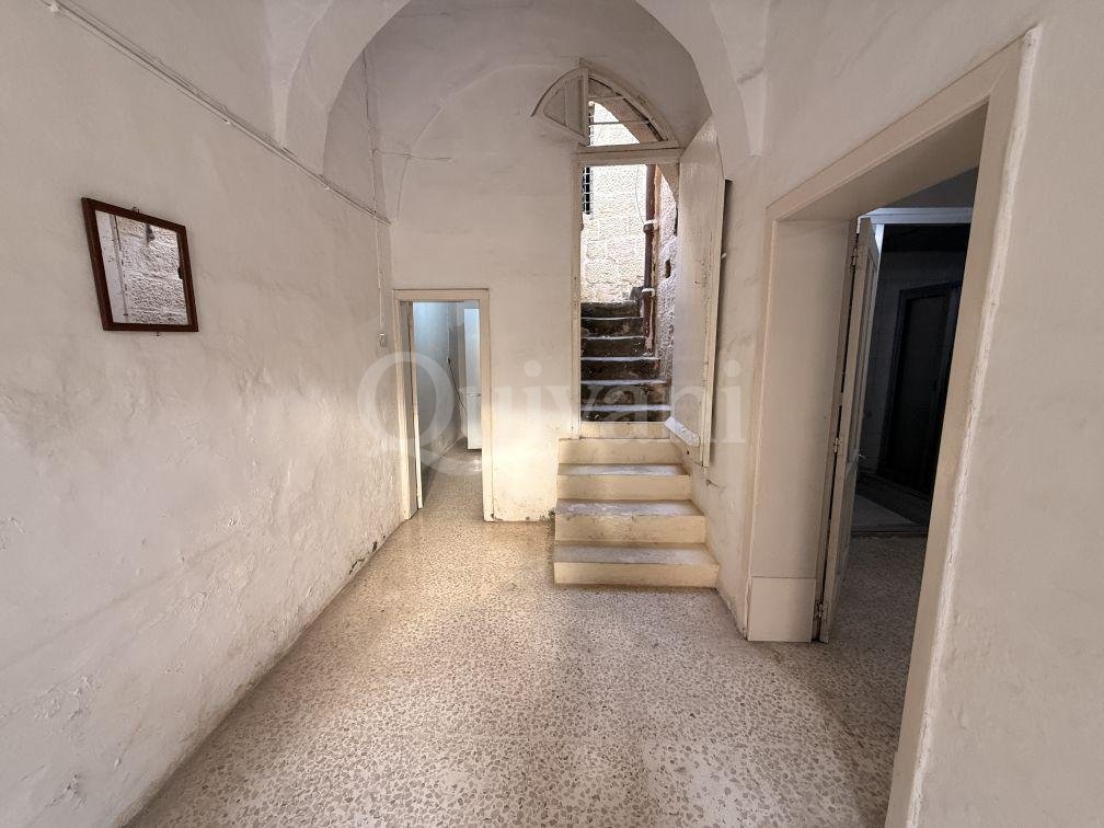 Zabbar, Unconverted, House of Character
