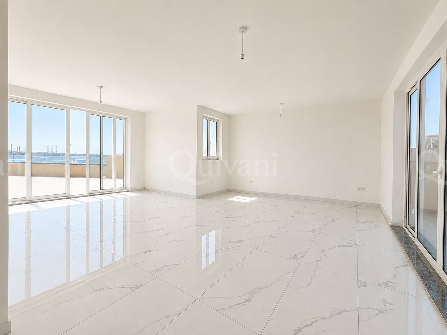 Marsaxlokk, Finished, Penthouse