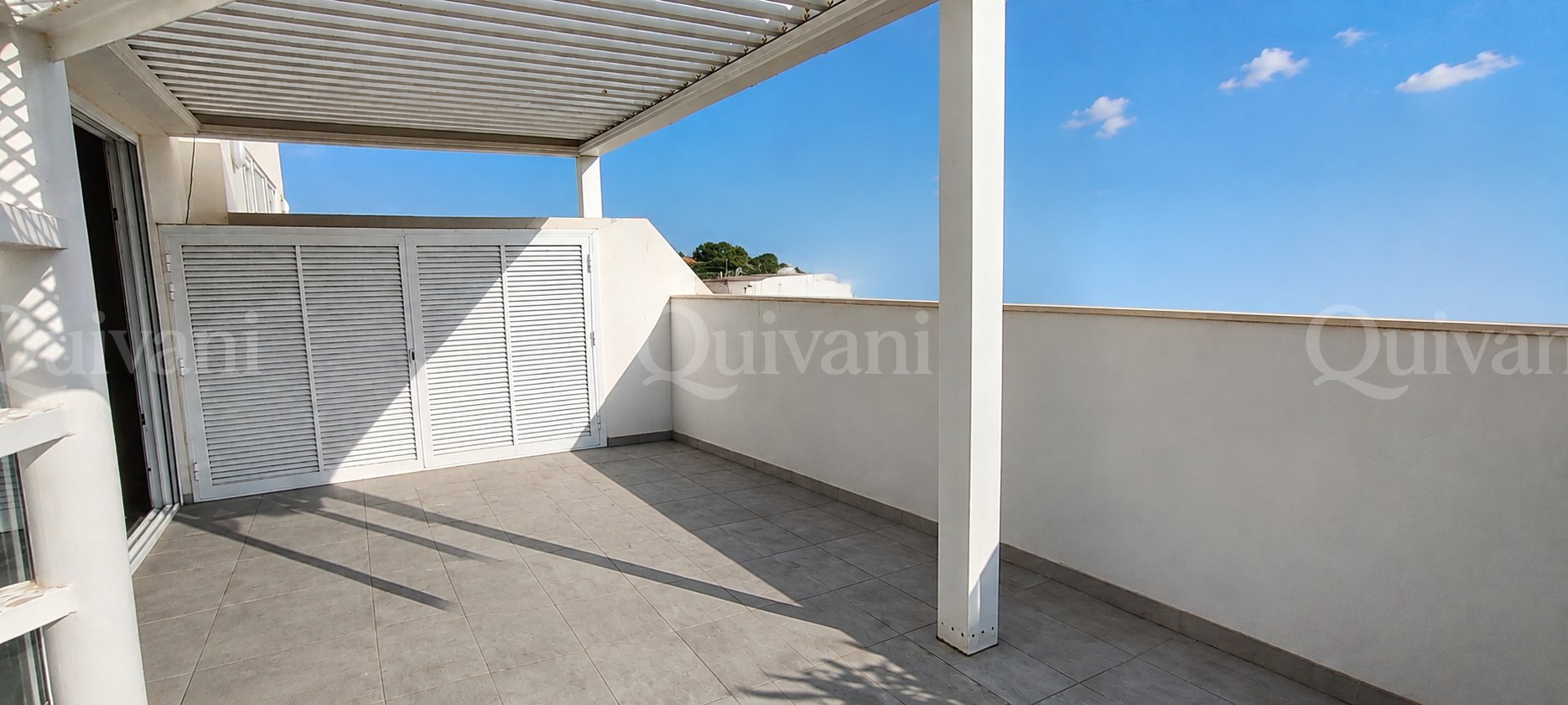 Mgarr, Furnished Penthouse + Garage
