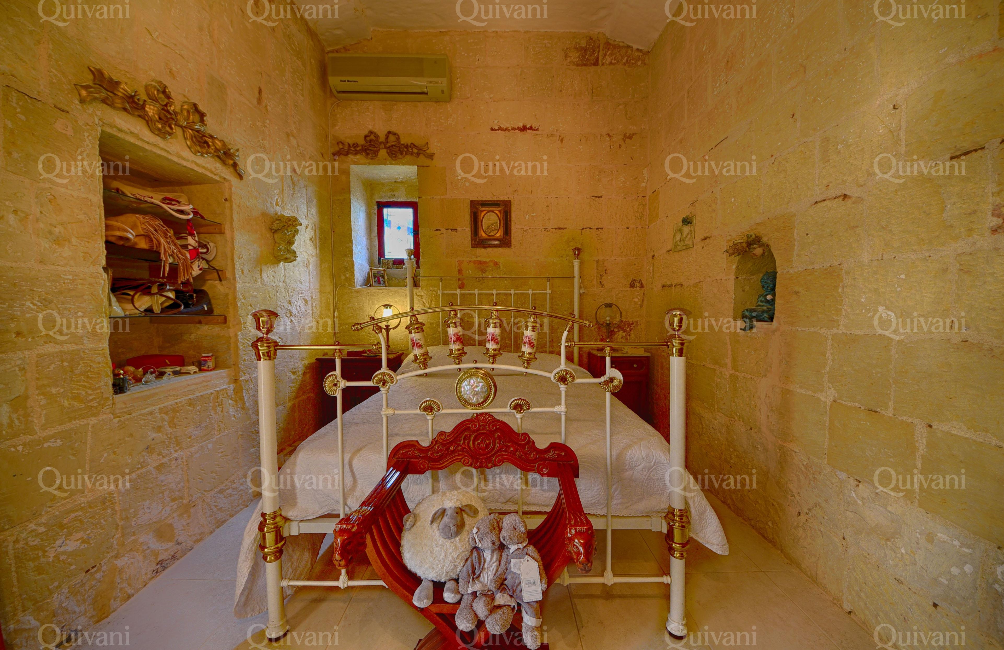 Zurrieq, Converted House of Character