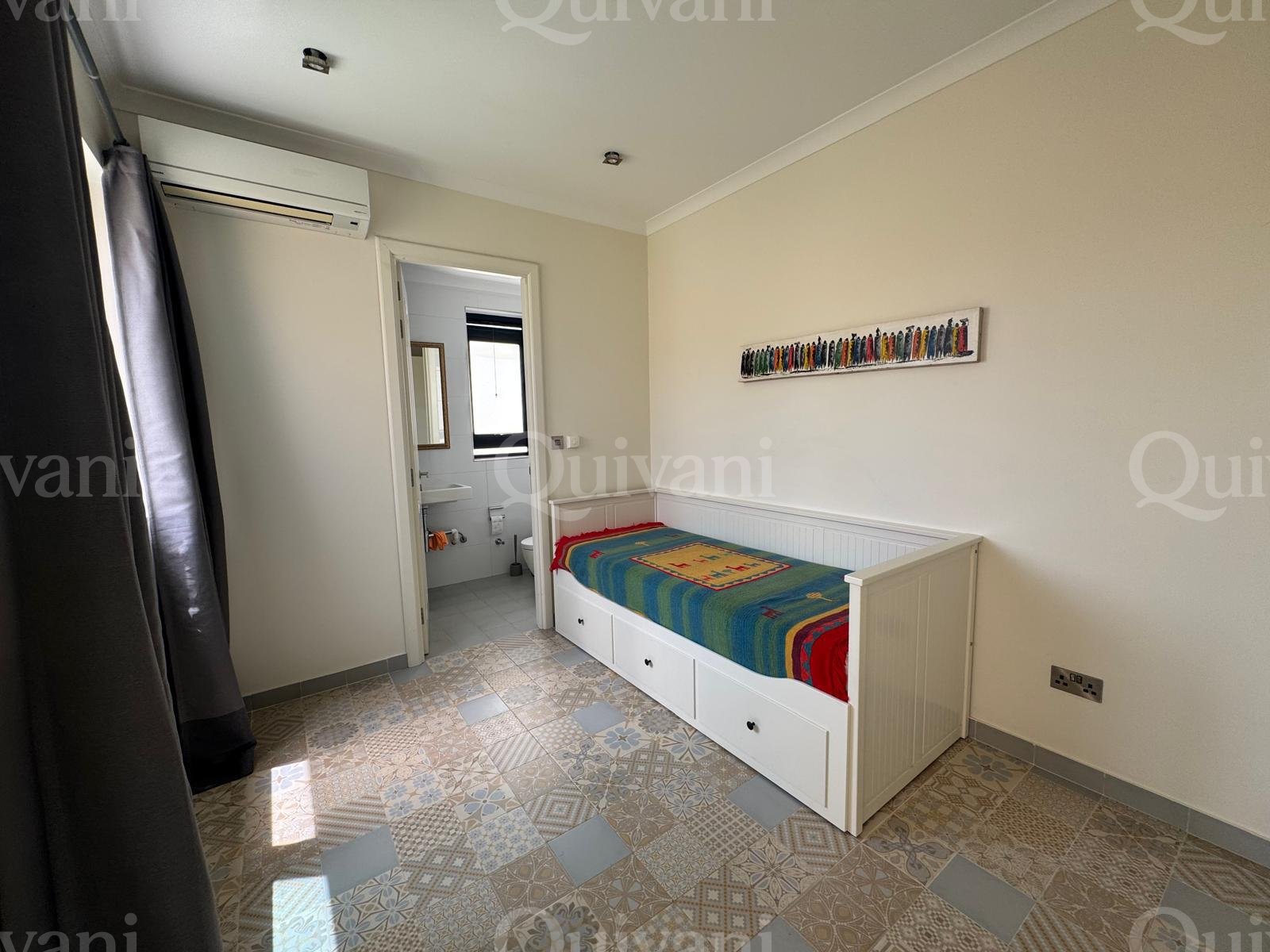 Pembroke, Furnished Terraced House
