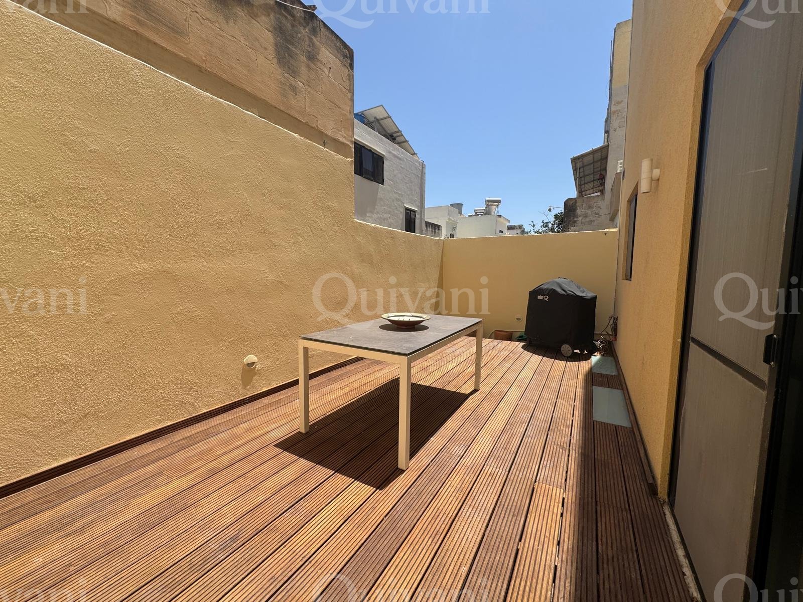 Pembroke, Furnished Terraced House