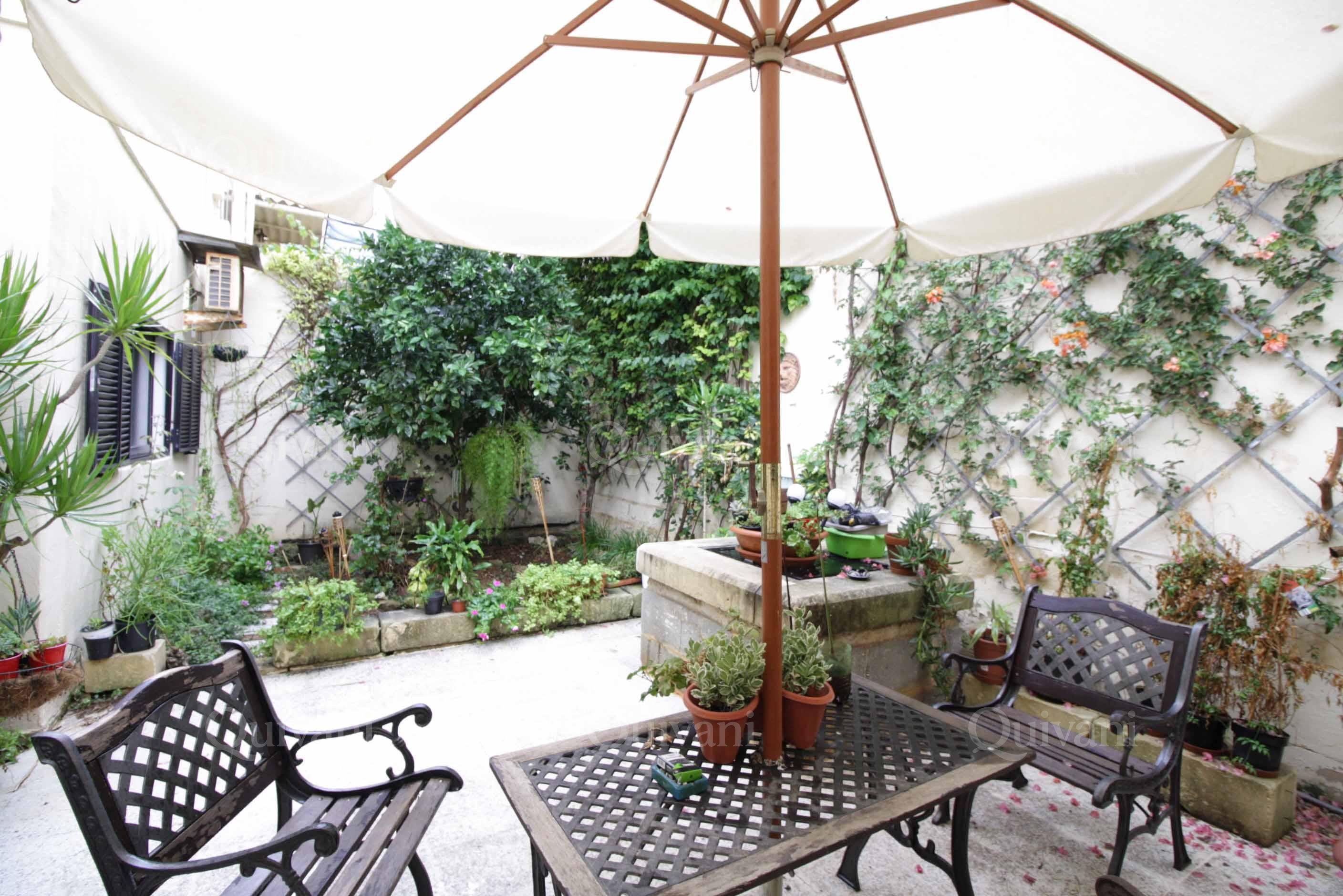 Birzebbugia, Furnished Bungalow