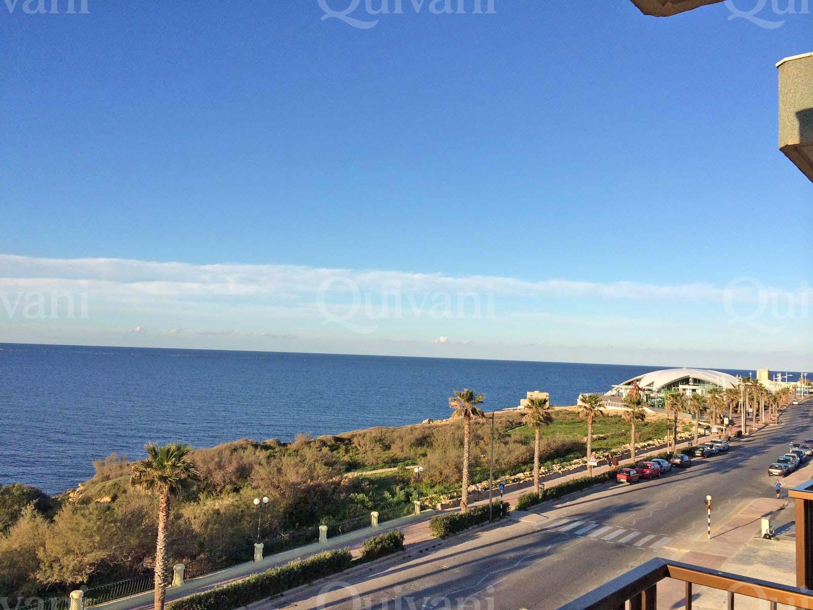Qawra, Furnished Apartment