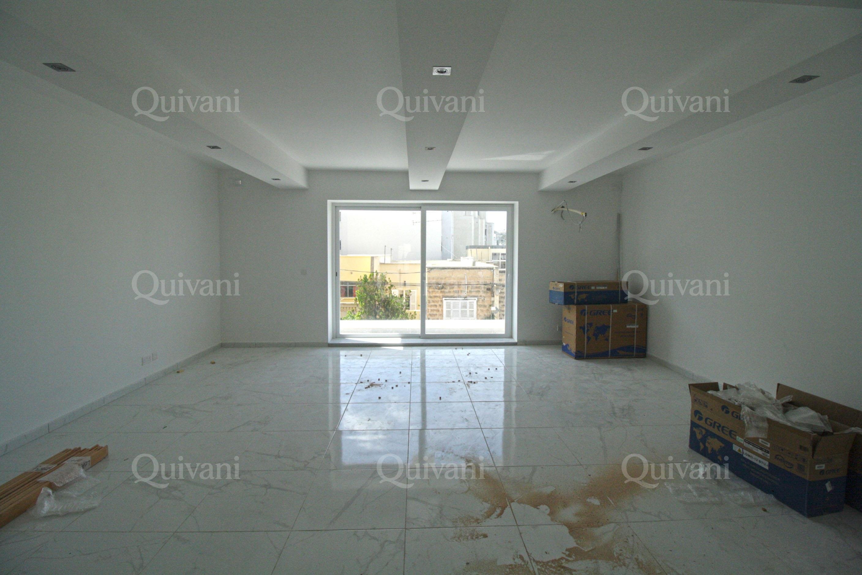 Swieqi, Furnished Penthouse