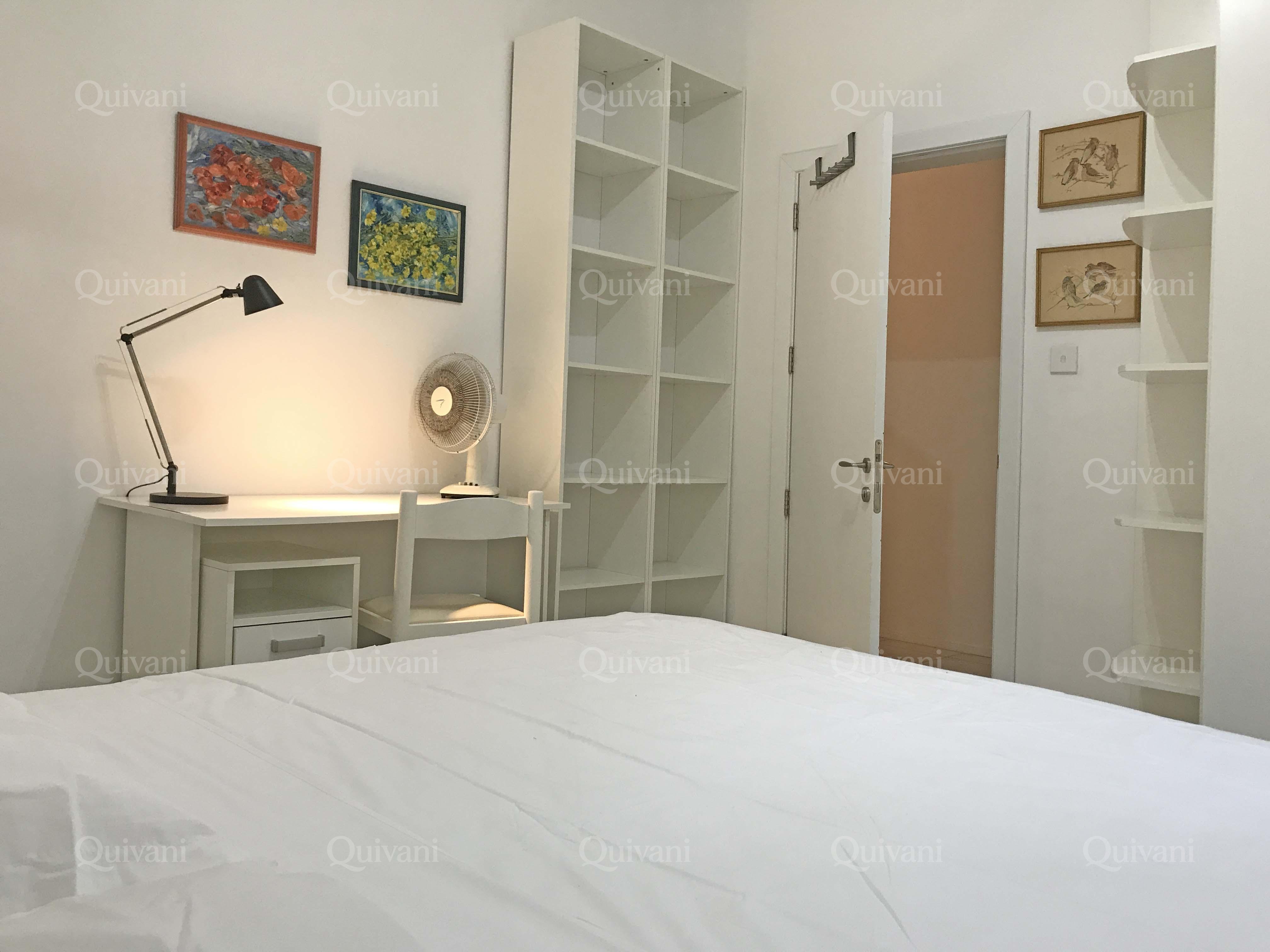 Pembroke, Furnished Maisonette