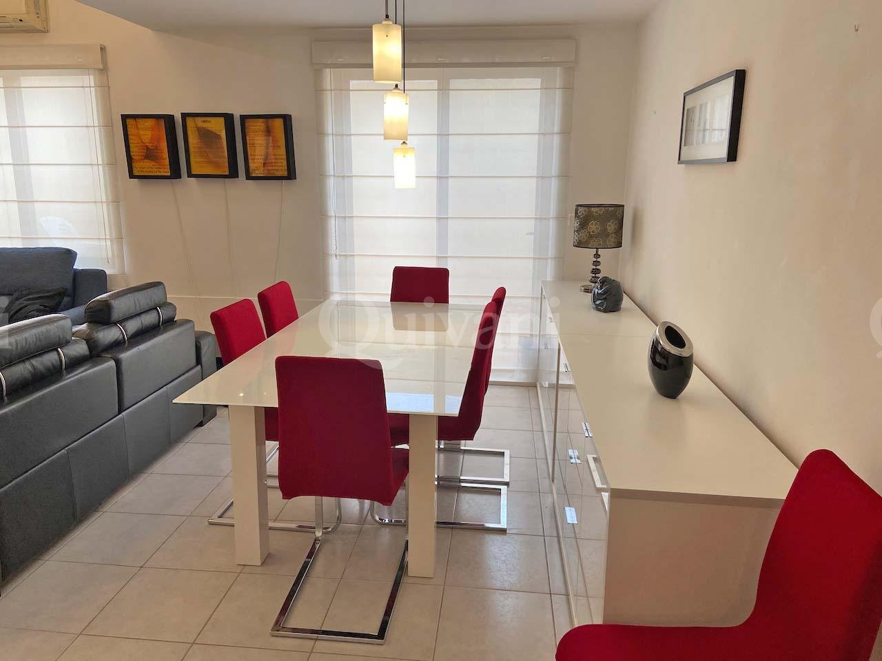 Pembroke, Furnished Maisonette