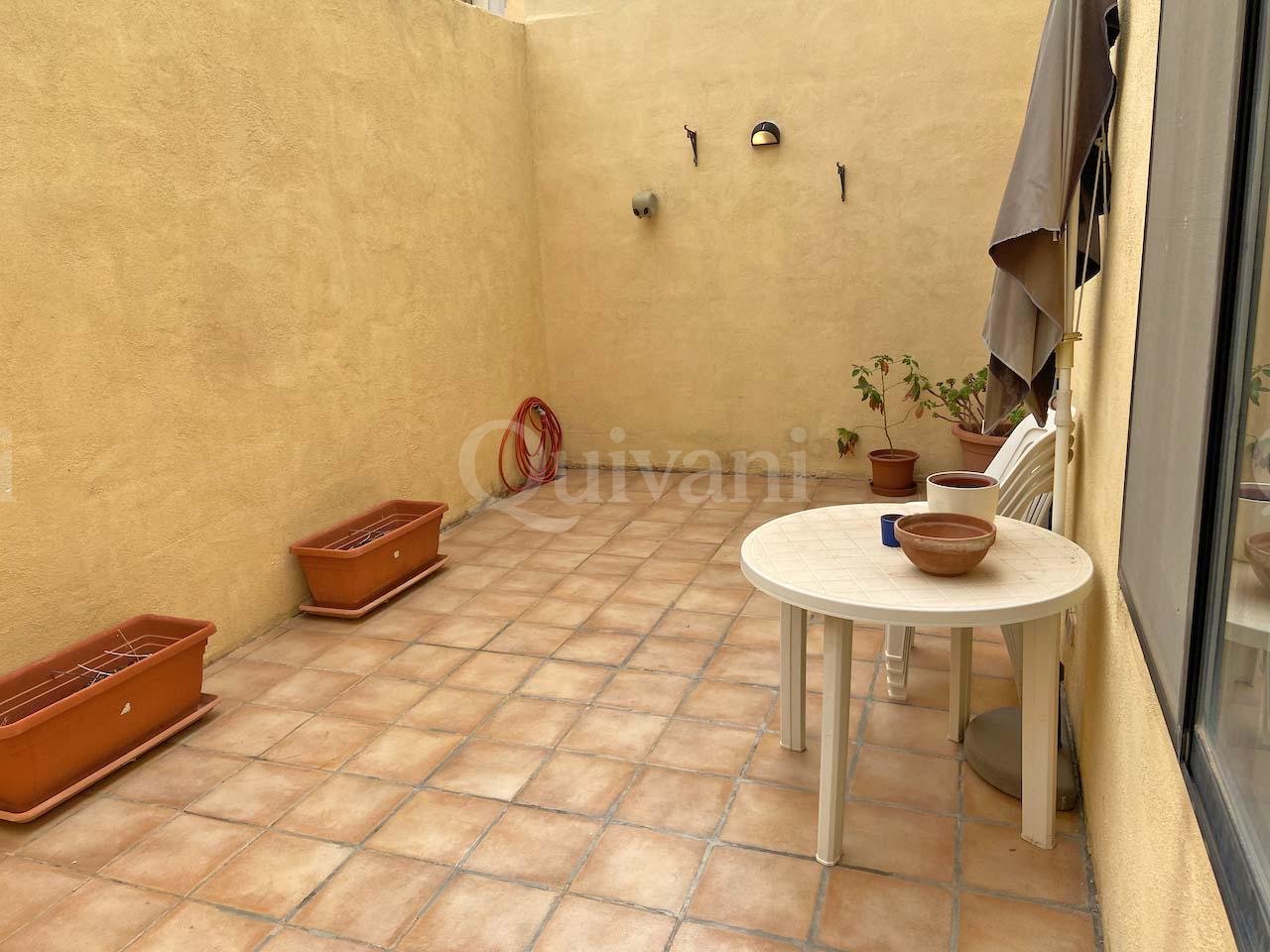 Pembroke, Furnished Maisonette