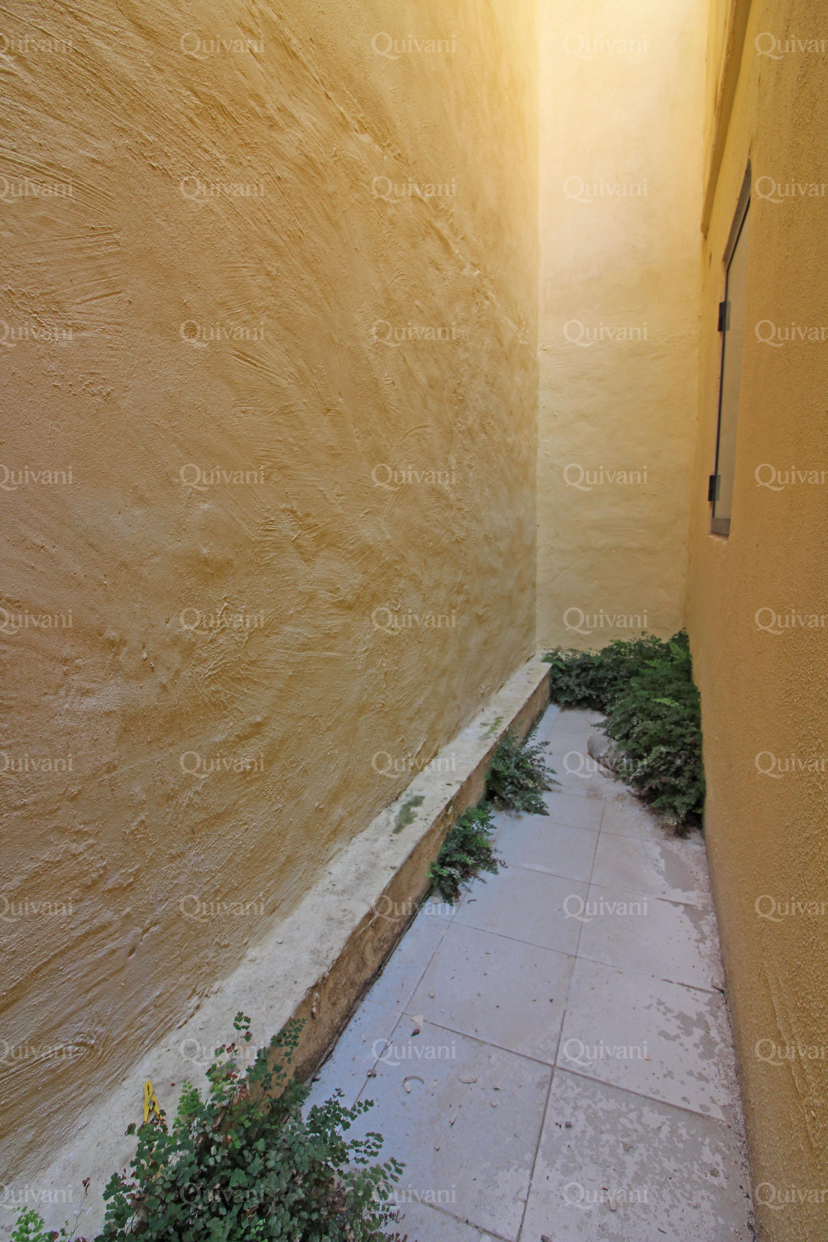Gzira, Finished Garage