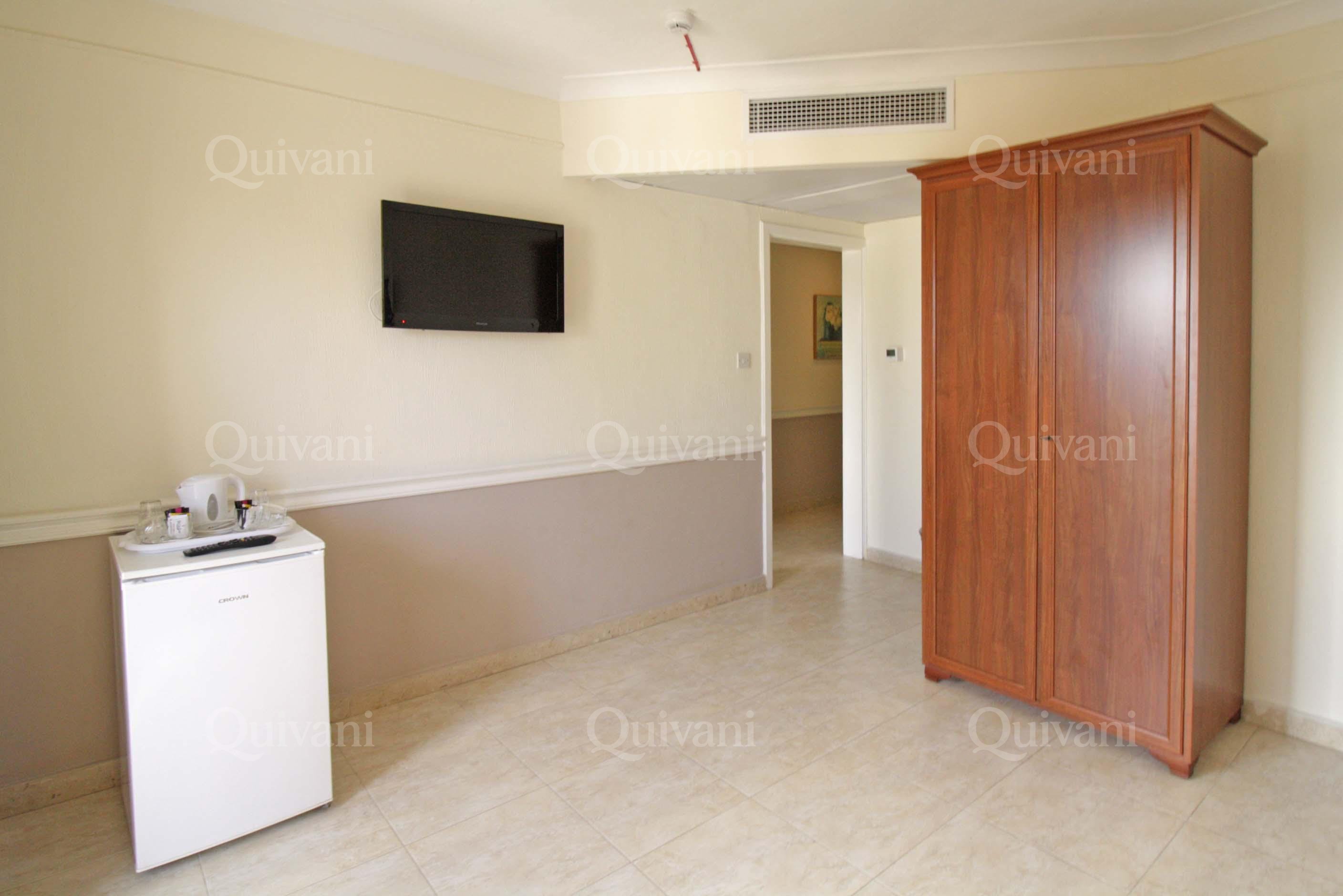 Qawra, Furnished Apartment
