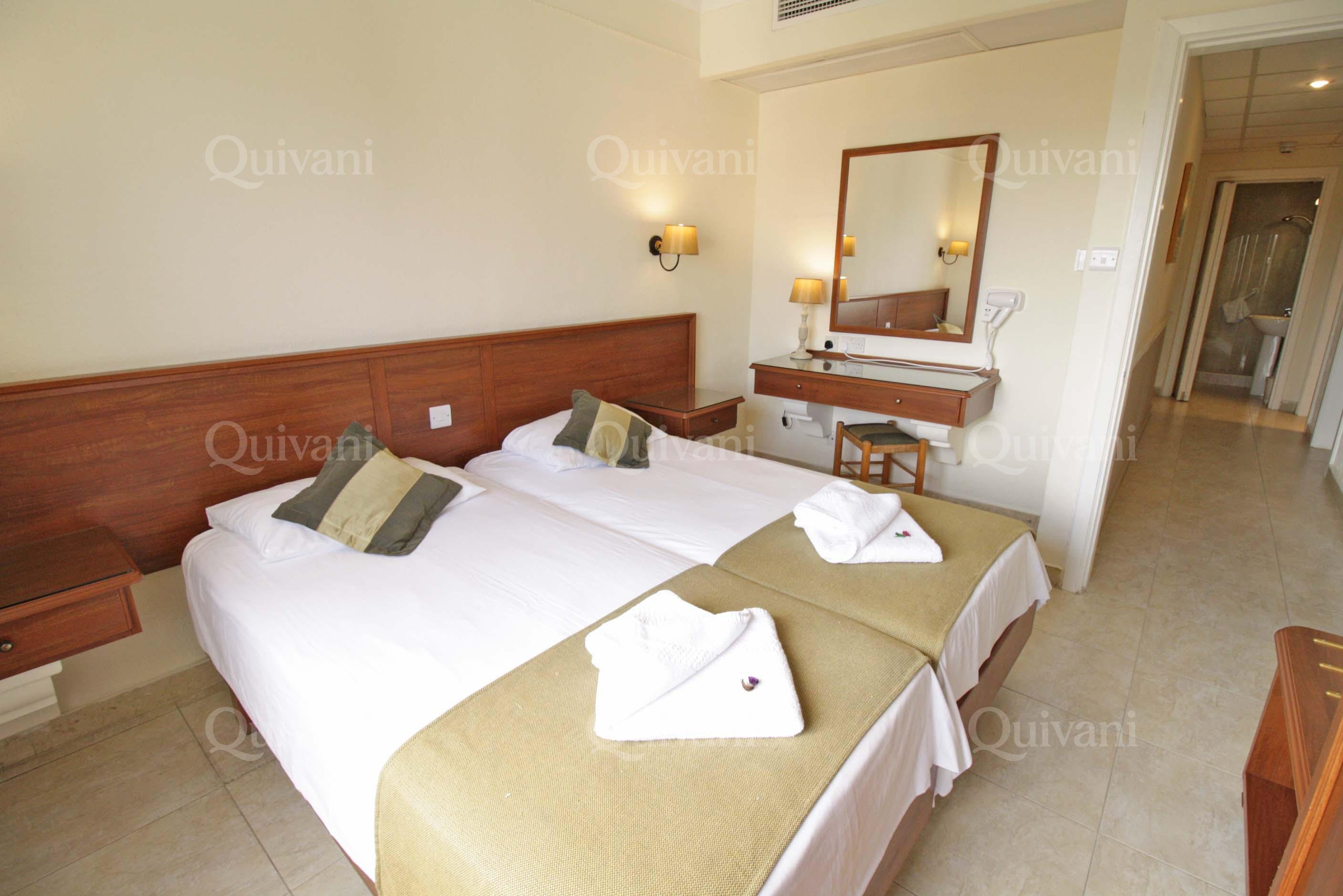 Qawra, Furnished Apartment
