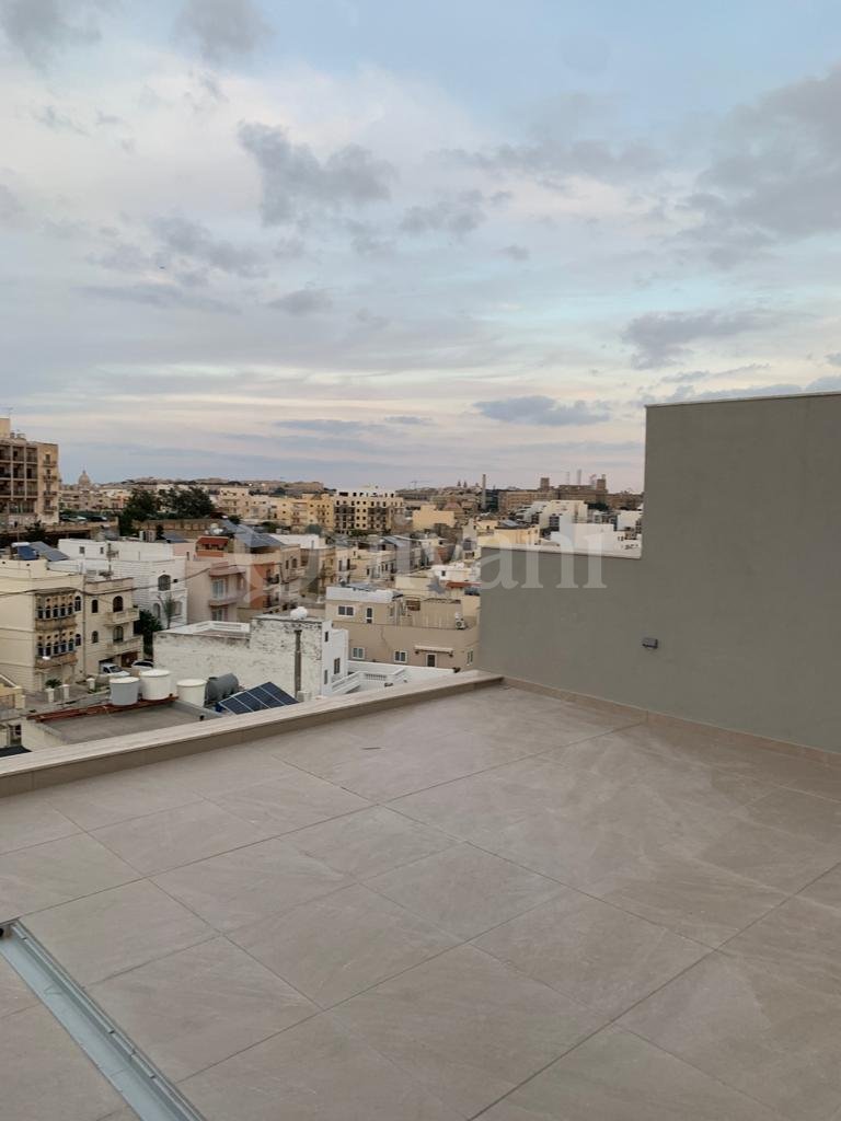Msida, Furnished Penthouse