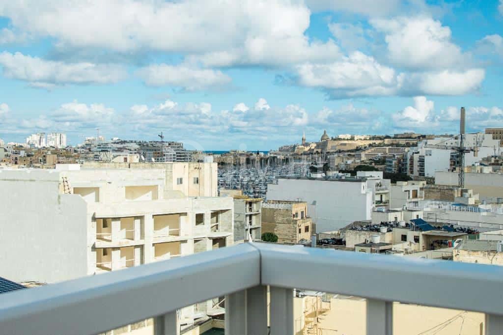 Msida, Furnished Penthouse