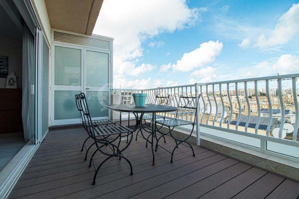 Msida, Furnished Penthouse