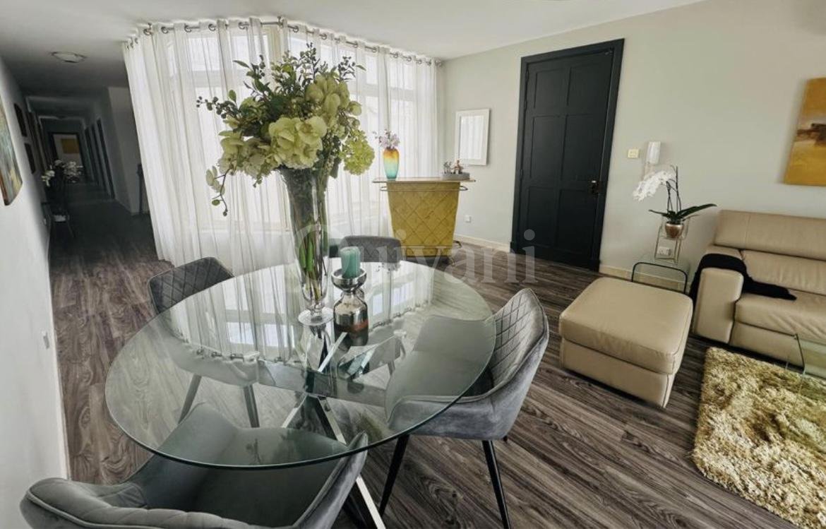 Sliema, Furnished Penthouse