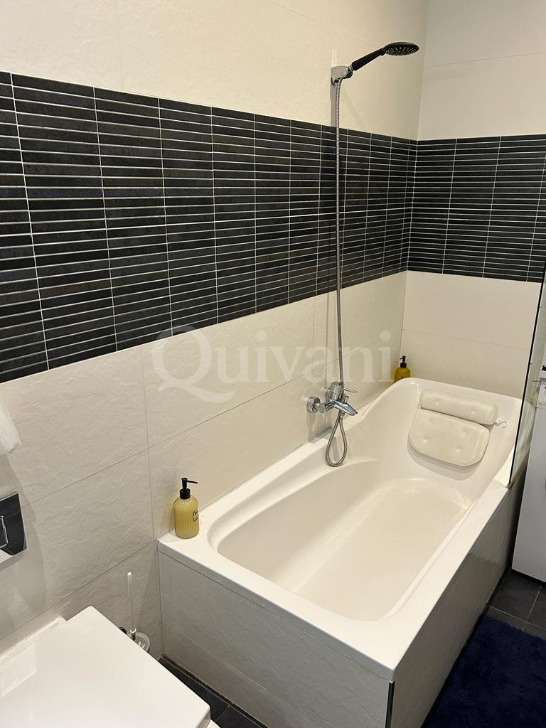 Pembroke, Furnished Apartment