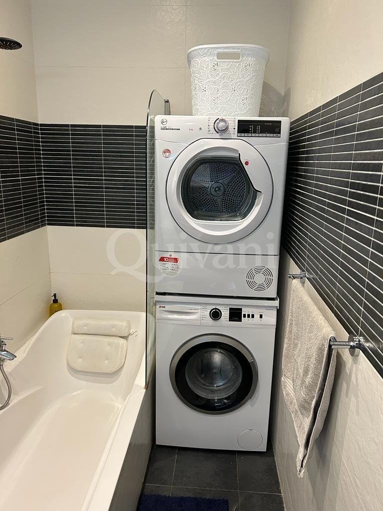 Pembroke, Furnished Apartment