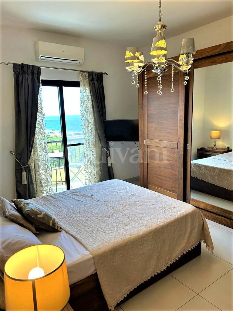 Pembroke, Furnished Apartment