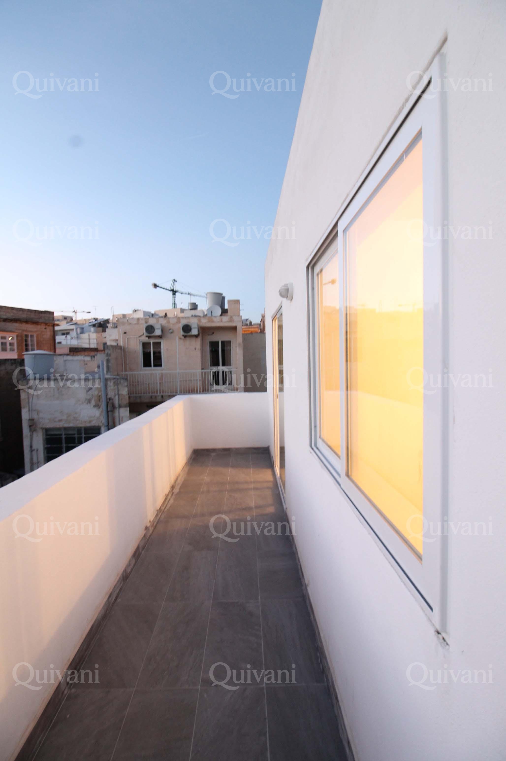 Sliema, Furnished Penthouse