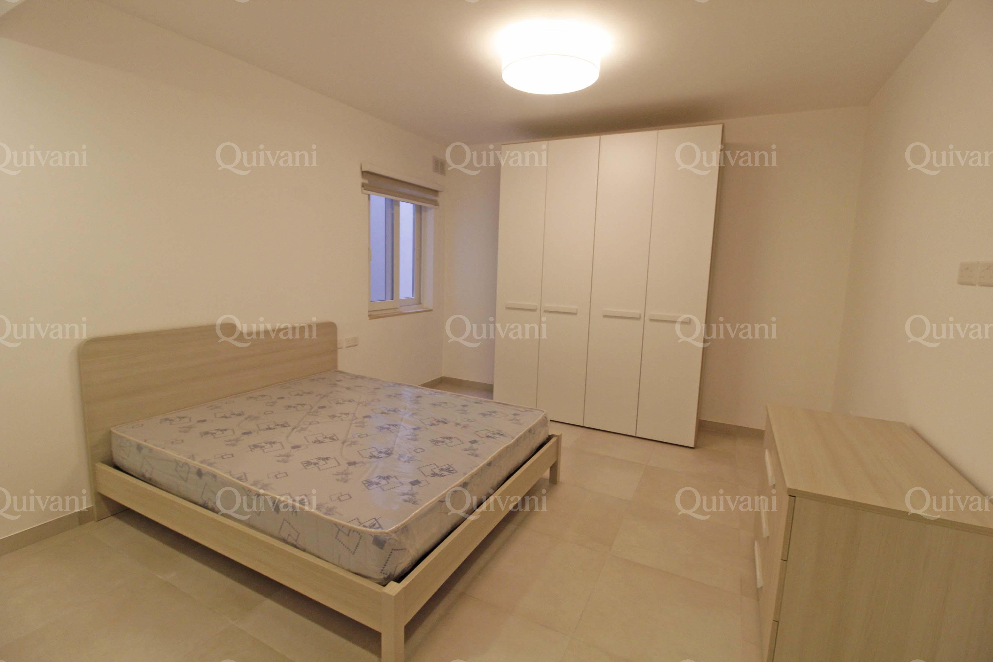 Swieqi, Furnished Penthouse