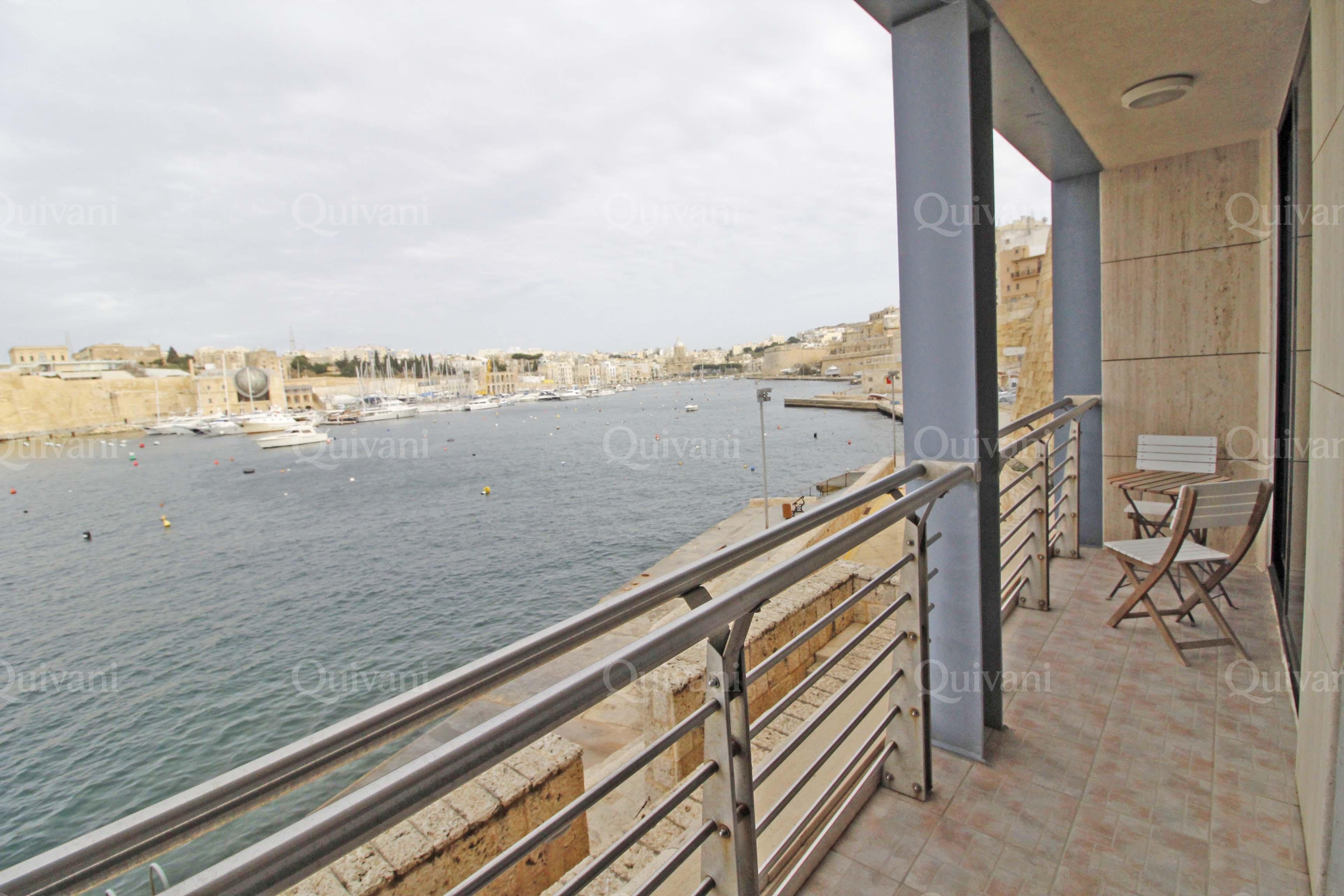 St. Angelo Mansions, Furnished Apartment
