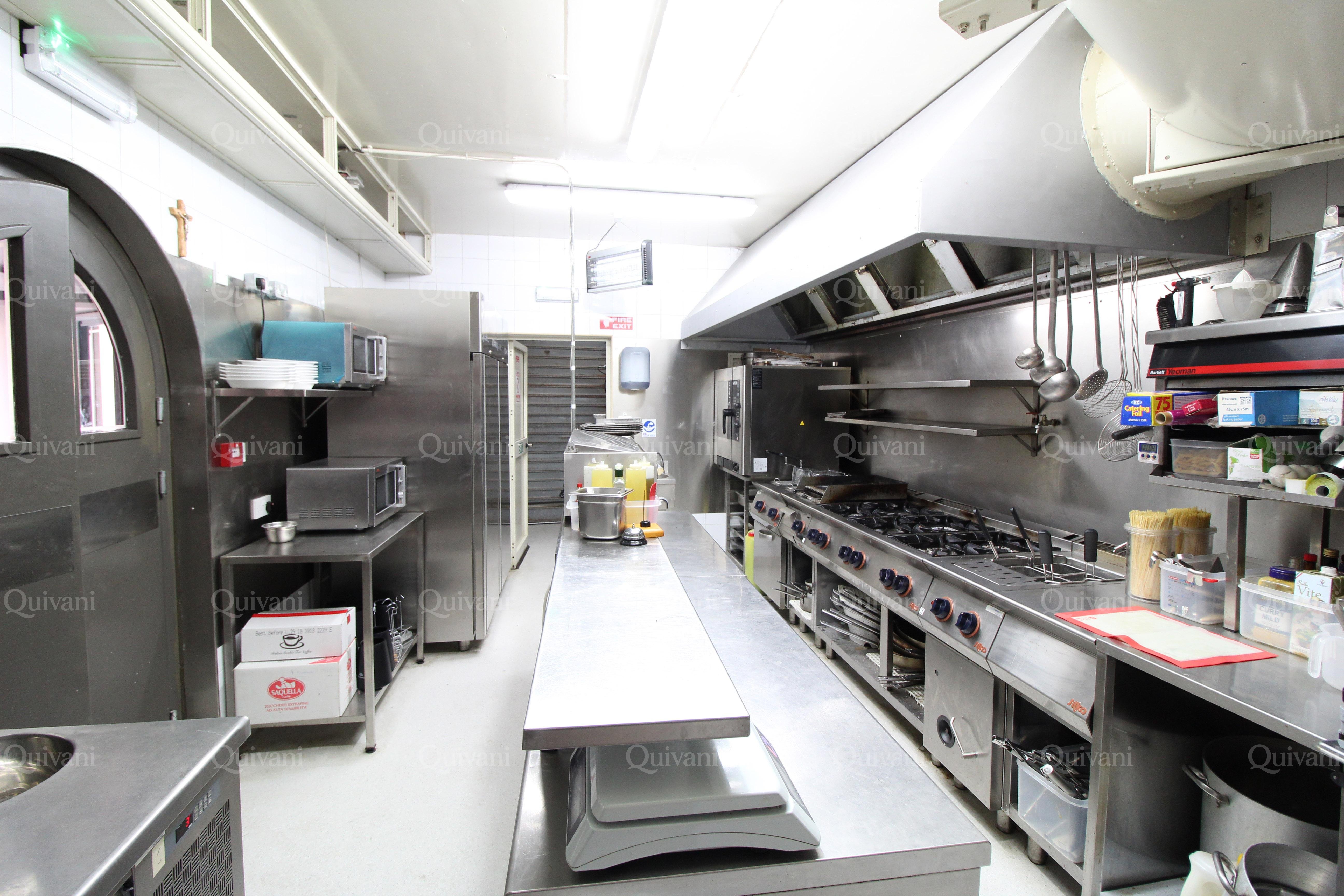 Naxxar, Fully Equipped Restaurant